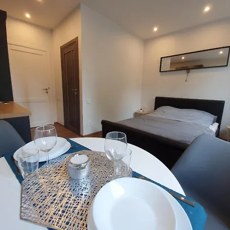 Oak House Apartamentų viešbutis