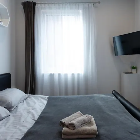 Oak House Apartmanhotel Kaunas