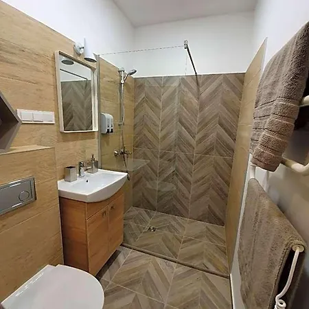 公寓式酒店 Oak House 4*