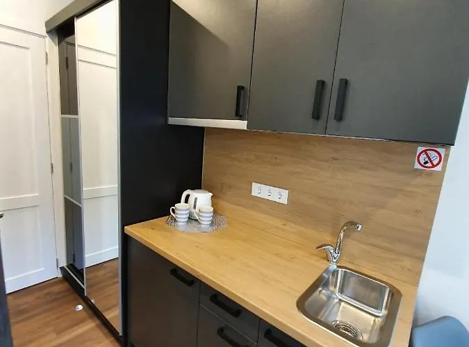 Oak House アパートホテル 3*