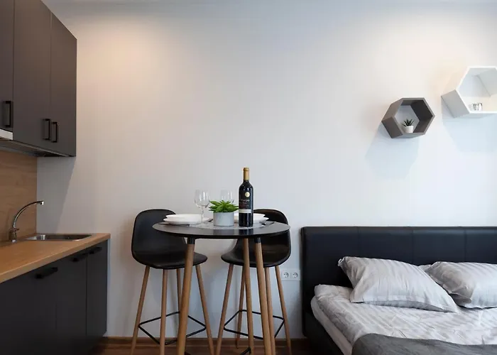 アパートホテル Oak House